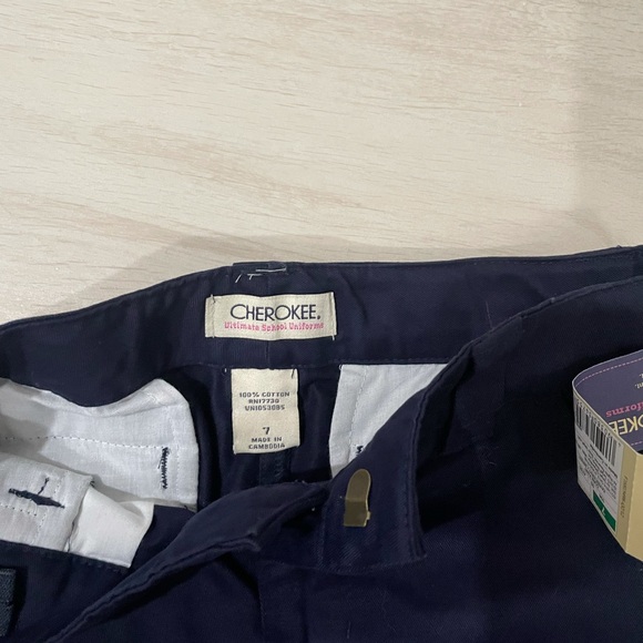 Girls NWT navy uniform pants - Picture 3 of 3